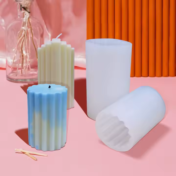 قالب شمعة مخططة